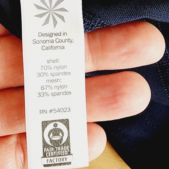 Athleta Kinetic Stealth Mesh 7/8 Tights Blue Mesh Panel Workout Leggings sz XS - Picture 8 of 13